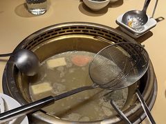 -余欢领鲜火锅(新街口店)
