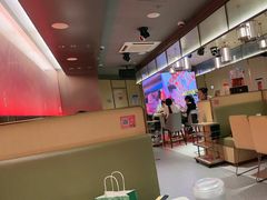 -海底捞火锅(宝龙广场夜宵主题店)