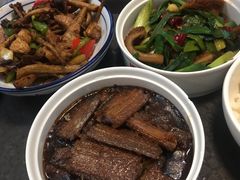 -金小悦饭堂(中禾店)