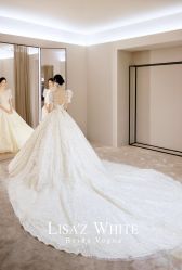 点击看大图 -Renee芮亦婚纱