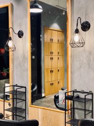 -时尚殿堂明星门店