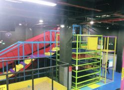 -蹦贝运动中心·蹦床·攀岩·闯关(龙岗店)