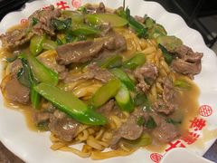 湿炒牛河-幸运牛汕头小黄牛牛肉火锅(梅林店)