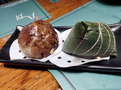 粘豆包-八月美食小馆(银泰城总店)