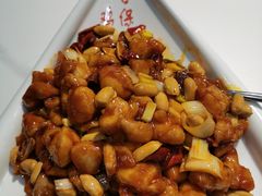 宫保鸡丁-峨嵋酒家总店(车公庄店)