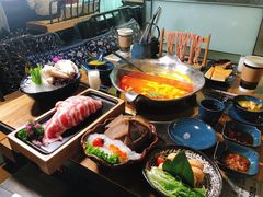 -湊湊火锅·茶憩(东城万达店)