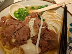 -鑫花溪牛肉米粉(凤凰街创始总店)