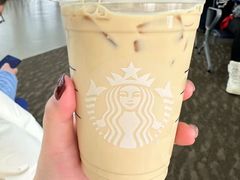 -星巴克(上海虹桥南丰城办公楼店)