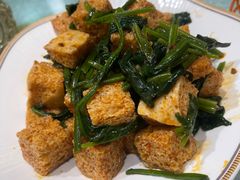 -马尔龙新疆饭店·清真(瑞景店)