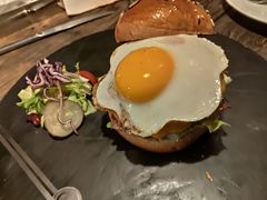 -HIGH FIVE哈福手工汉堡(桂林路店)