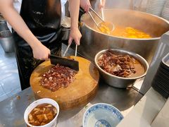 卤煮火烧-门框胡同百年卤煮(新街口店)