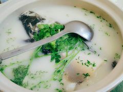 -天乐农家鱼头王(天目湖店)