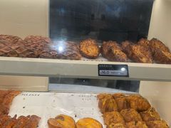 -HOT CRUSH趁热集合·现烤面包(环球港店)