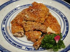 -香港百合居(LCM置汇旭辉广场店)