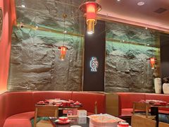 -山城外·非遗酸菜鱼(盛龙广场店)