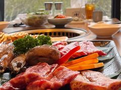 -炼火烤肉店