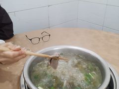 -黑竹沟新场牛肉火锅