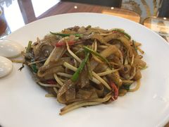 沙嗲炒牛河-香港新记茶餐厅(湖墅南路店)