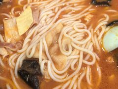 -花馬肆.云南过桥米线(汉神购物广场现场熬汤店)