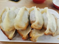 -珊珊小笼馆(仙霞路店)