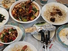 -汗腾格里·风味餐厅(新疆驻京办店)