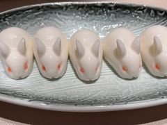 椰汁玉兔糕-侨美食家·粤菜(体育西路店)