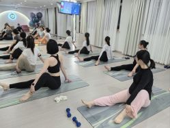 -爱尔乐美孕产瑜伽·普拉提