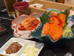 -山川小町·极番烧肉(新地假日广场店)