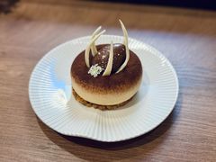 -潮一不贰·法式甜品·生日蛋糕·西式简餐(外滩店)