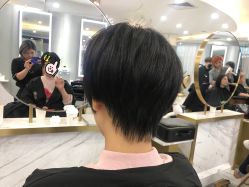 点击看大图 -八佰伴8008星级形象店