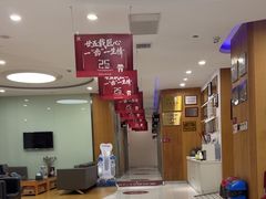 -雅悦齿科(顾村公园店)