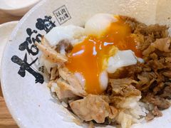 -熊吞·大碗丼烧肉饭(济宁万达广场店)