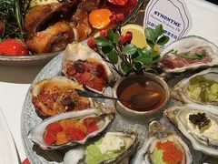 -普朗姆生蚝牛排馆 The Plump Oyster(成都摩方购物中心店)