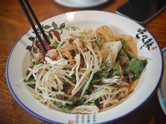 -龙大哥辣子鸡(亚太中心店)