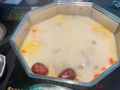 -新草堂锅物料理(泉城路店)