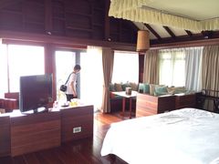 iphone_upload_pic-三亚亚龙湾人间天堂鸟巢度假村