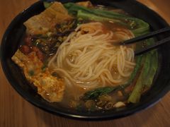 -螺小胖柳州螺蛳粉(钟楼总店)