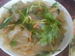 拉皮-北京龙庆四季香农家饭庄·灶台鱼·碳烤虹鳟鱼(龙庆峡店)