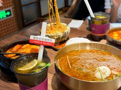 -明洞阿姨·韩式酱蟹烤肉·创意料理(三元桥店)