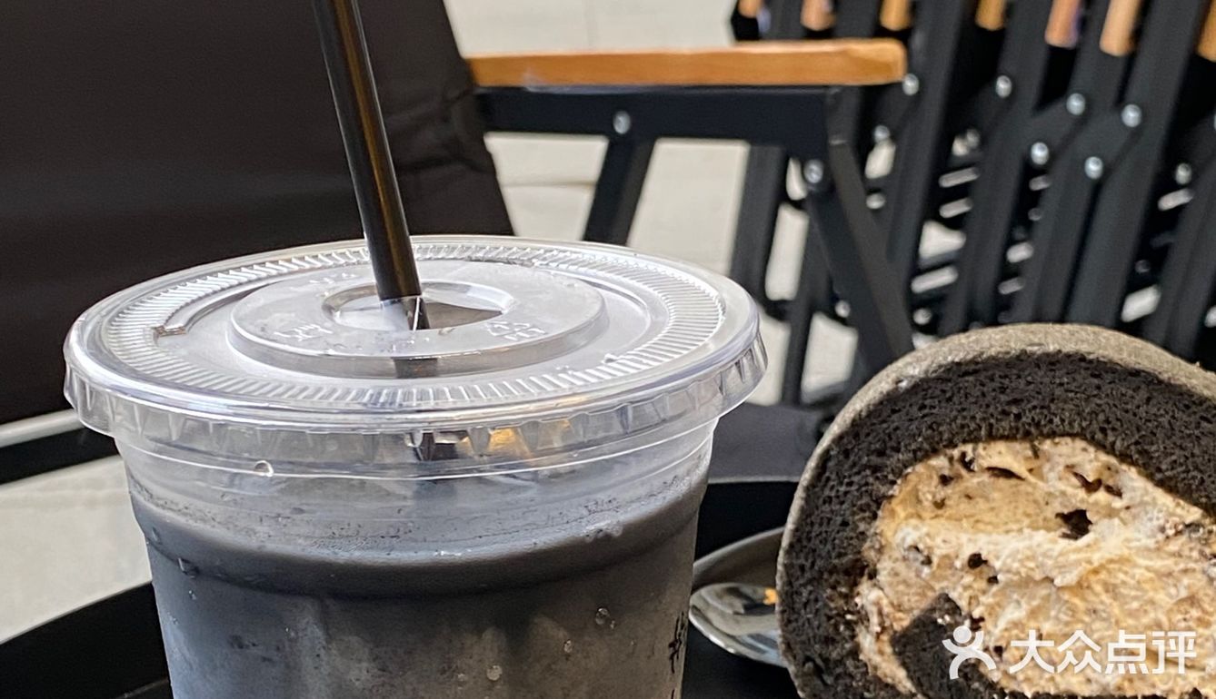 大良新晋半开放式咖啡店☕️暗黑风超酷der⚫️