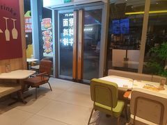 -乐凯撒披萨(汇港购物中心店)