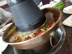 鸳鸯锅-楼外楼大刀肉传统火锅居(幸福街店)