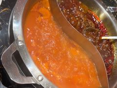 -憨孃孃·重庆老火锅(红山黑金店)