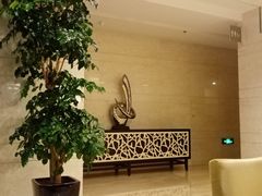 -海创大连科技交流中心(海事大学地铁站店)