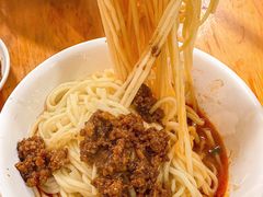 素椒杂酱面-明红蹄花(糍粑店街店)
