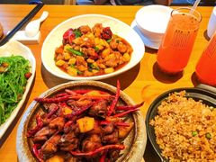 -隔壁老王·家常云南菜(花巷店)
