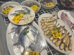 -大家发海鲜城夜排档(华山中路店)