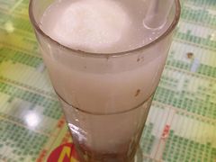 红豆冰水加椰子雪糕-顺记冰室(宝华路店)