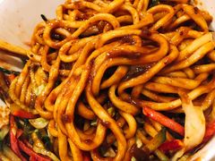 -黑八私房老北京炸酱面