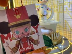 -泡泡玛特POPMART(上海环球港店)